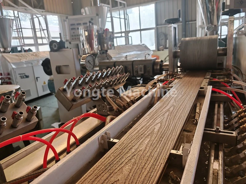 Yongte je stranki pomagal pri optimizaciji linije za iztiskanje profilov WPC, kar je povzročilo 40-odstotno povečanje izhodne učinkovitosti