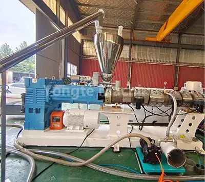 Extruder machine