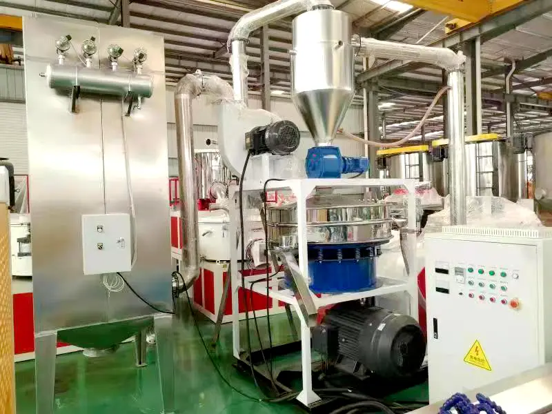 Stroj za drobljenje in mletje PVC-ja