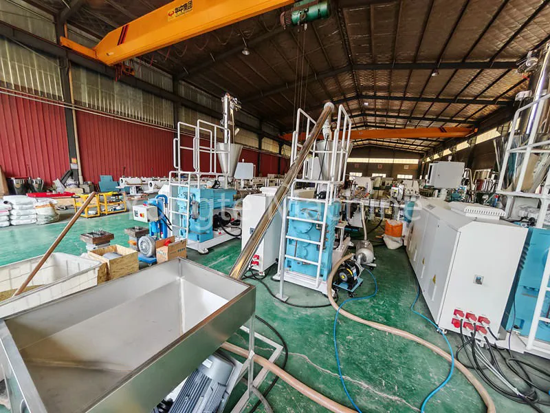 Proizvodna linija za predelavo WPC